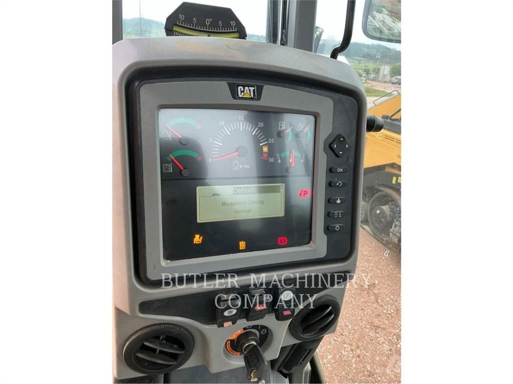 CAT 14M3 Graders