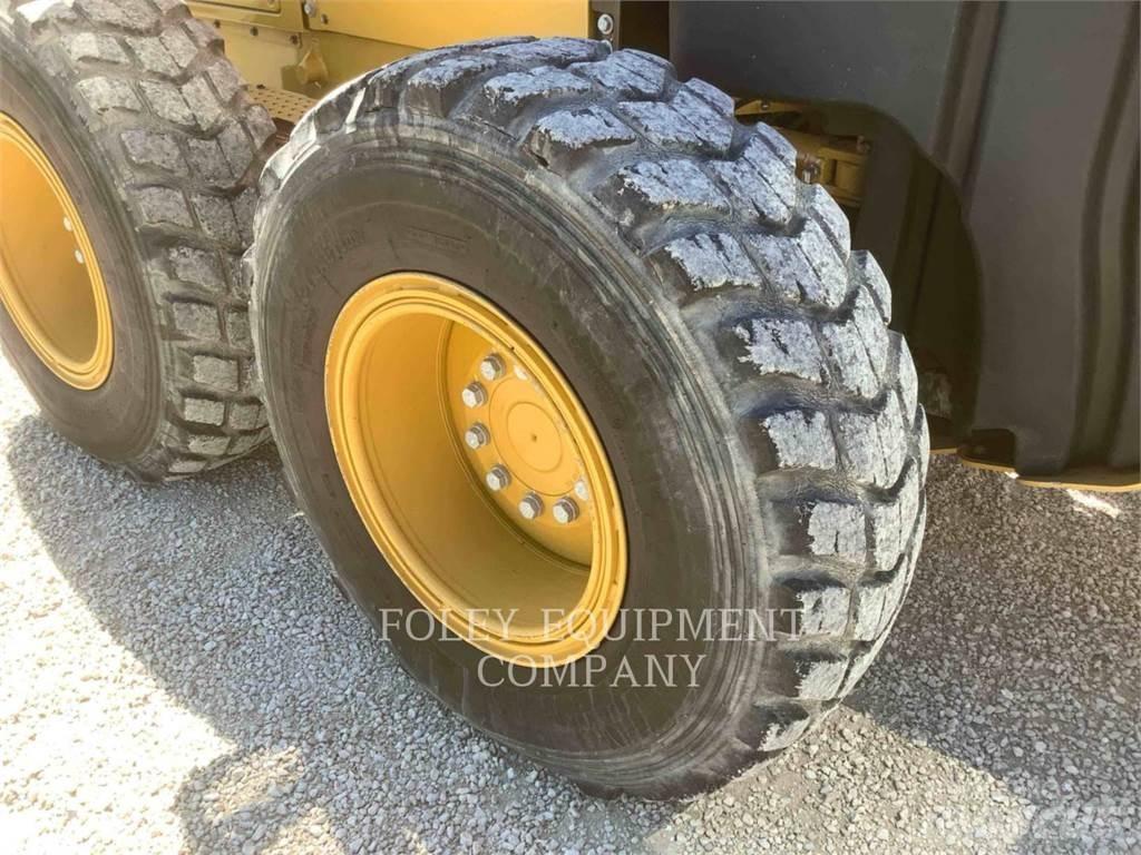 CAT 150-15AWI Graders