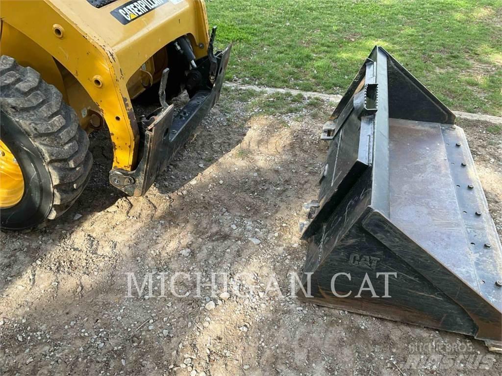 CAT 226B3 C Skid steer loaders