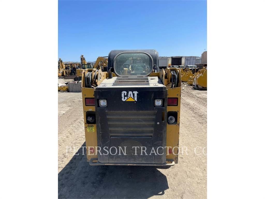 CAT 226D Skid steer loaders