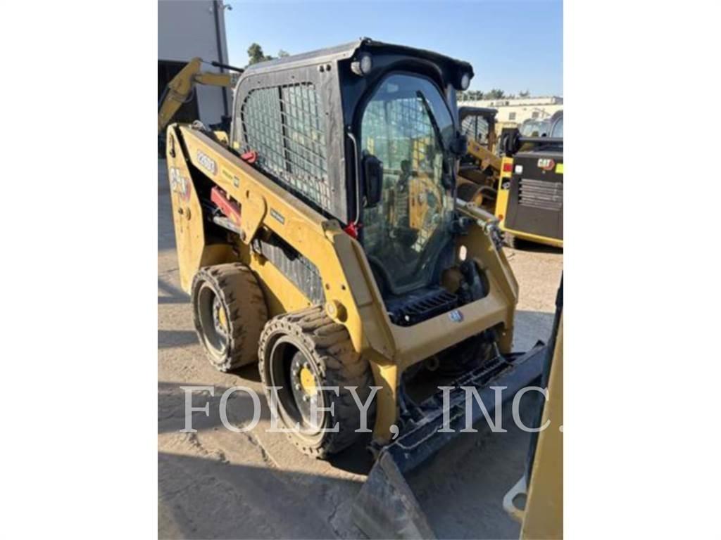 CAT 226D3 Skid steer loaders