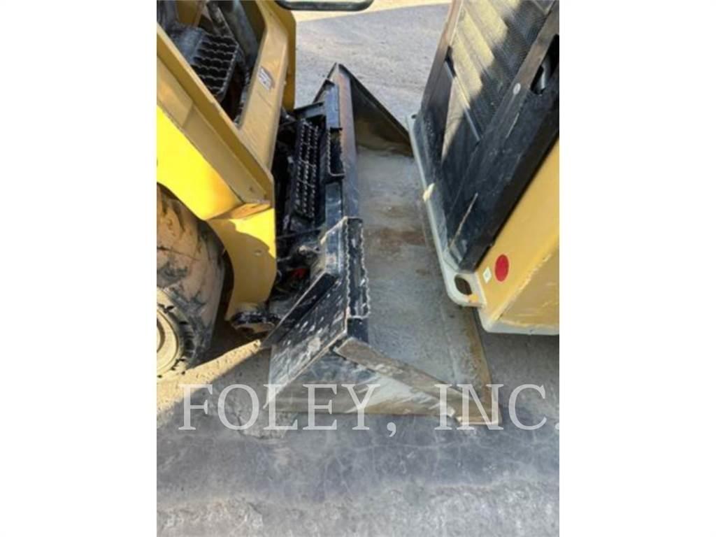 CAT 226D3 Skid steer loaders