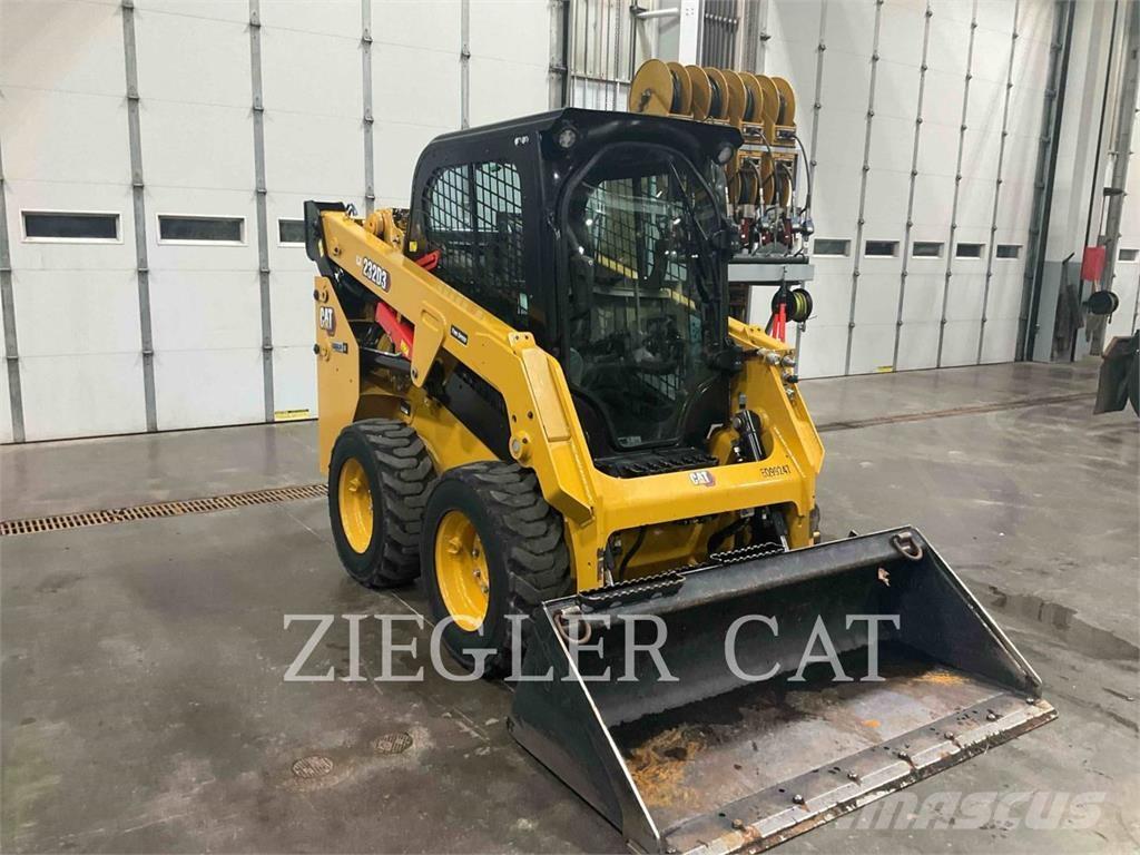 CAT 232D3 Skid steer loaders