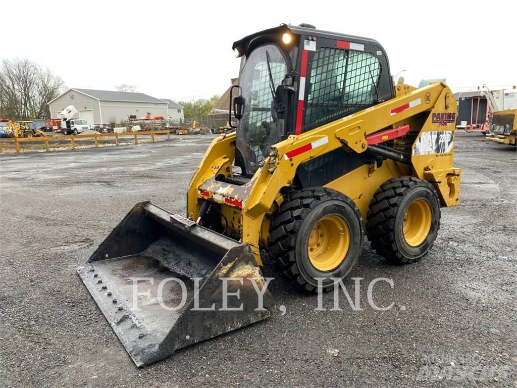 CAT 236D Skid steer loaders