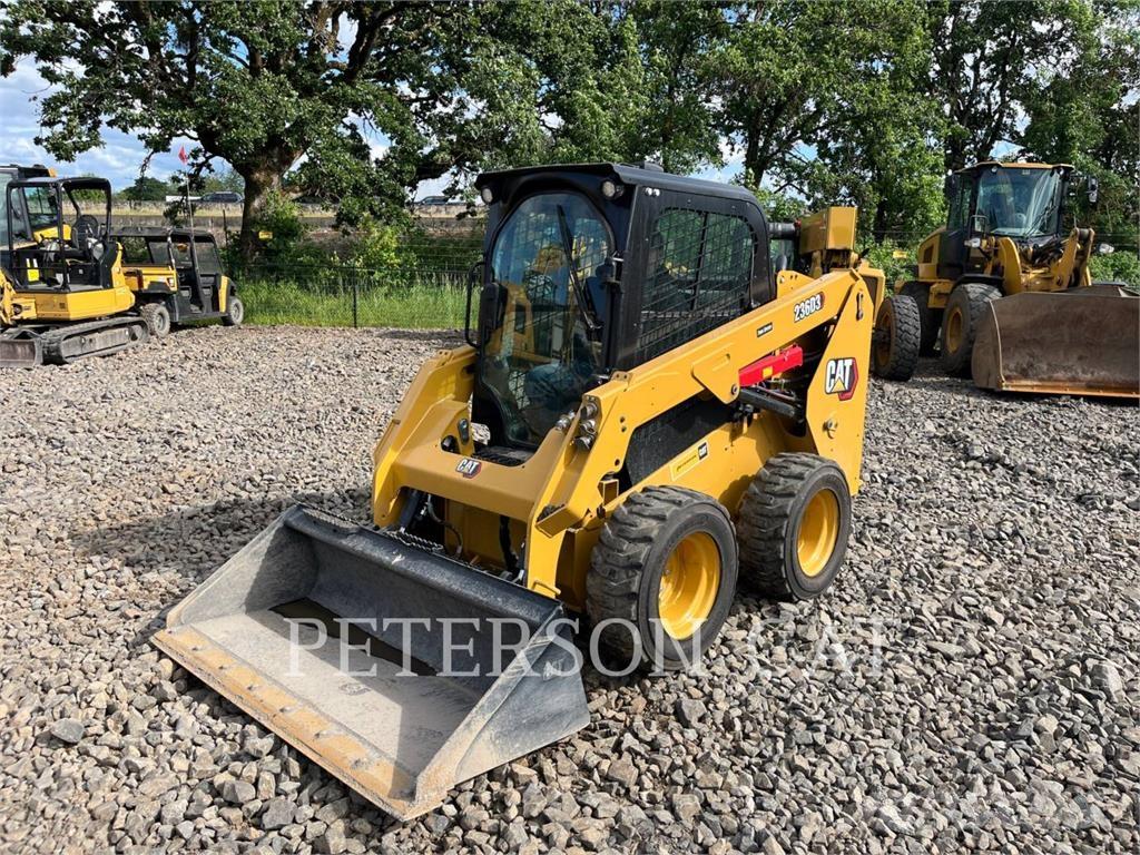 CAT 236D3 Skid steer loaders