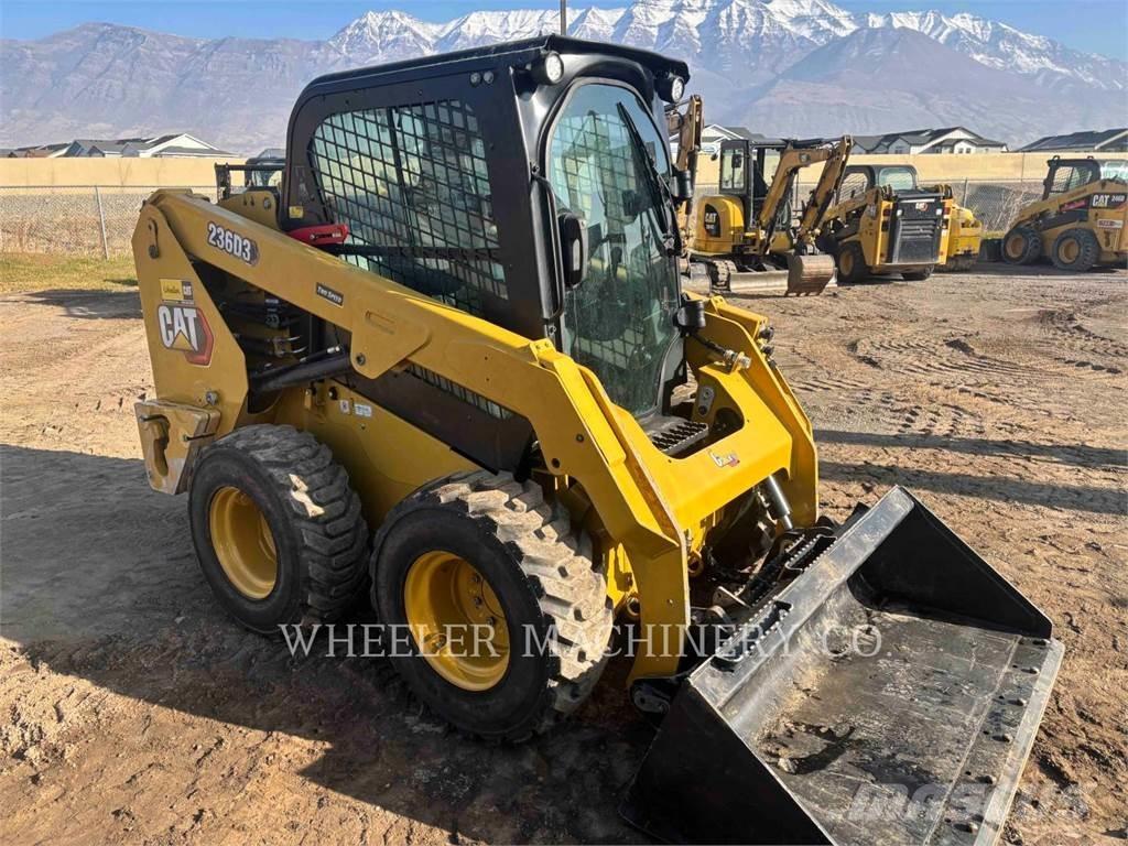 CAT 236D3 C3H2 Skid steer loaders
