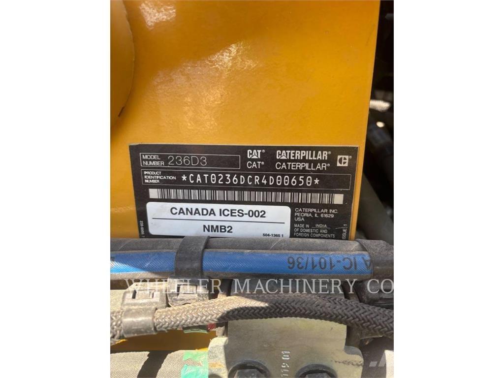 CAT 236D3 C3H2 Skid steer loaders