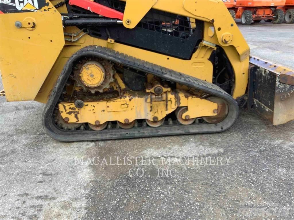 CAT 239D Crawler FEL's