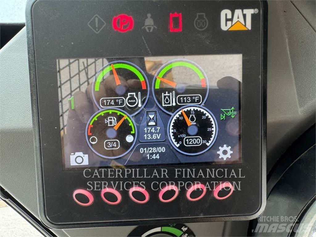 CAT 239D3 Crawler FEL's