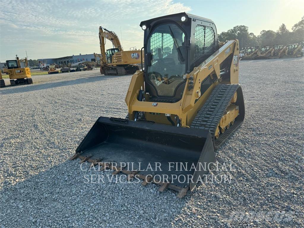 CAT 239D3 Crawler FEL's