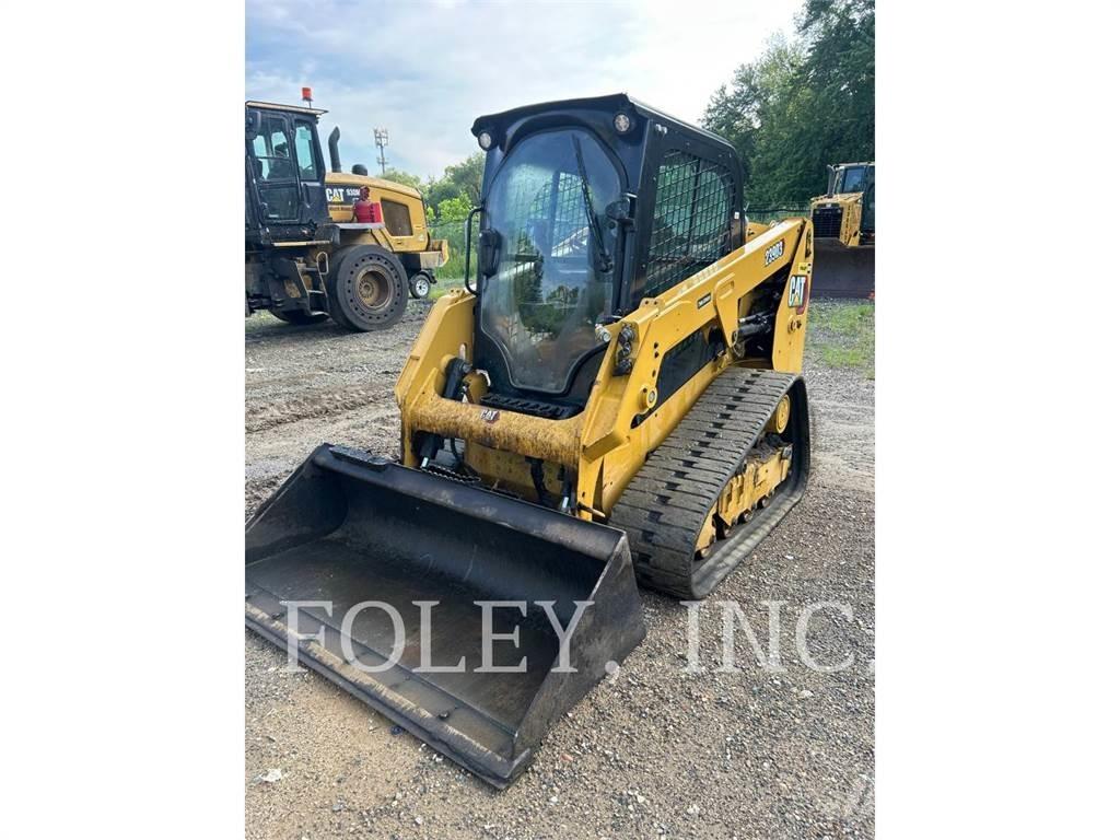 CAT 239D3 Crawler FEL's