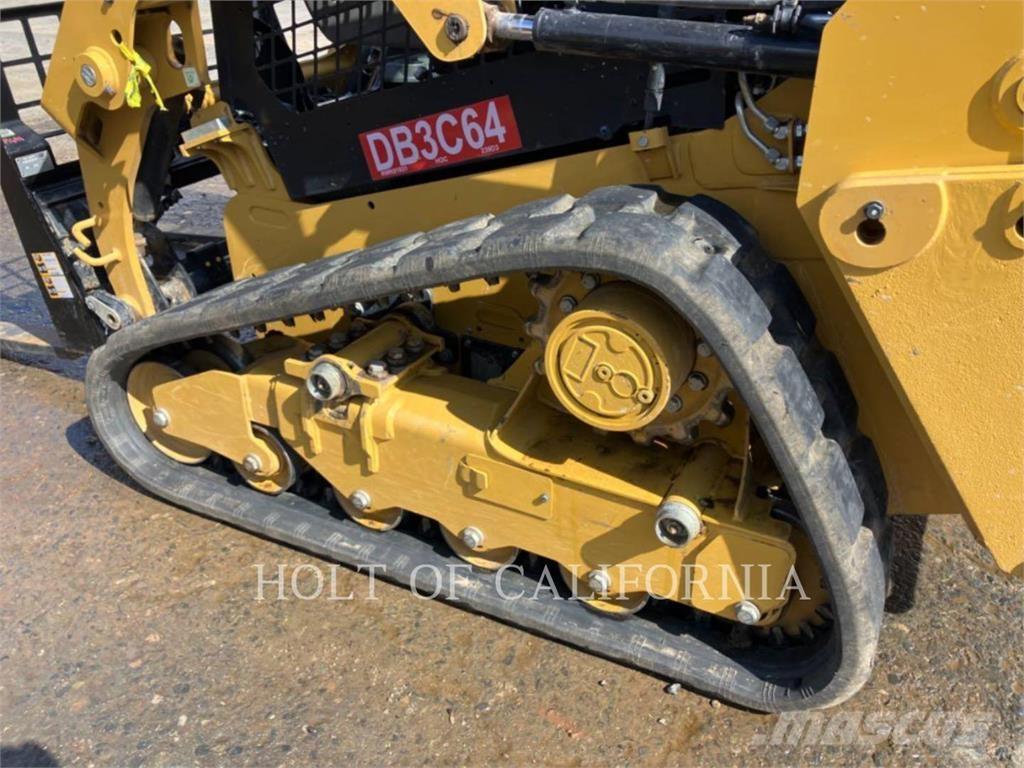 CAT 239D3 Skid steer loaders
