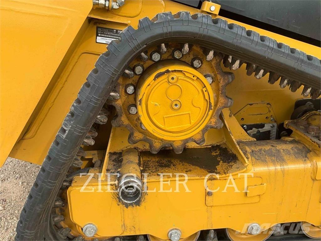 CAT 239D3 Crawler FEL's