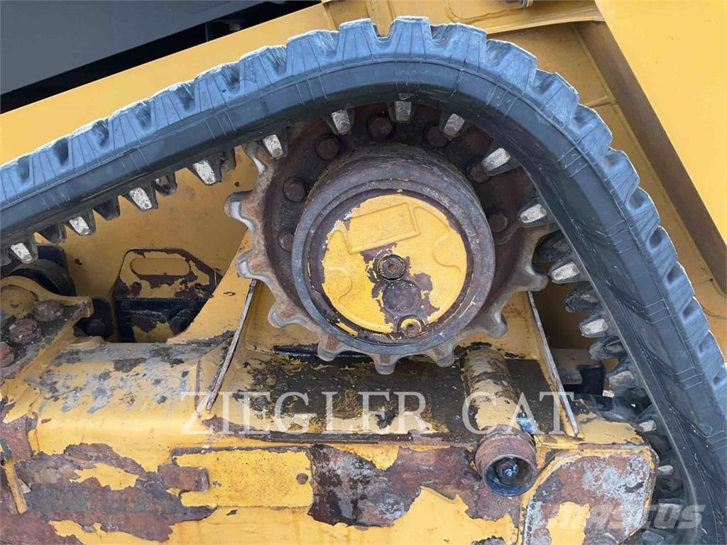 CAT 239D3 Crawler FEL's