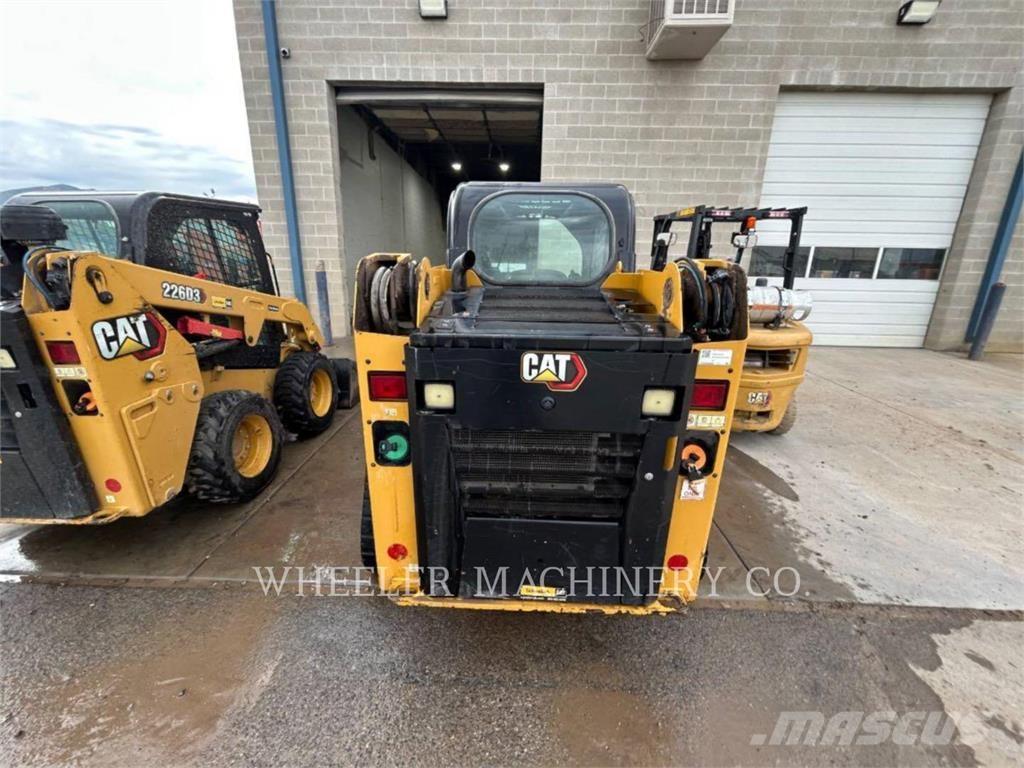 CAT 239D3 C3H2 Crawler FEL's