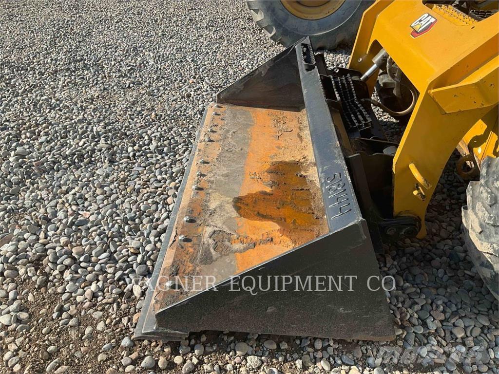 CAT 246D3 Skid steer loaders