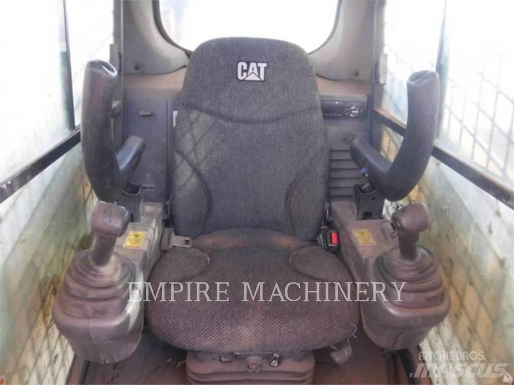CAT 249D Skid steer loaders