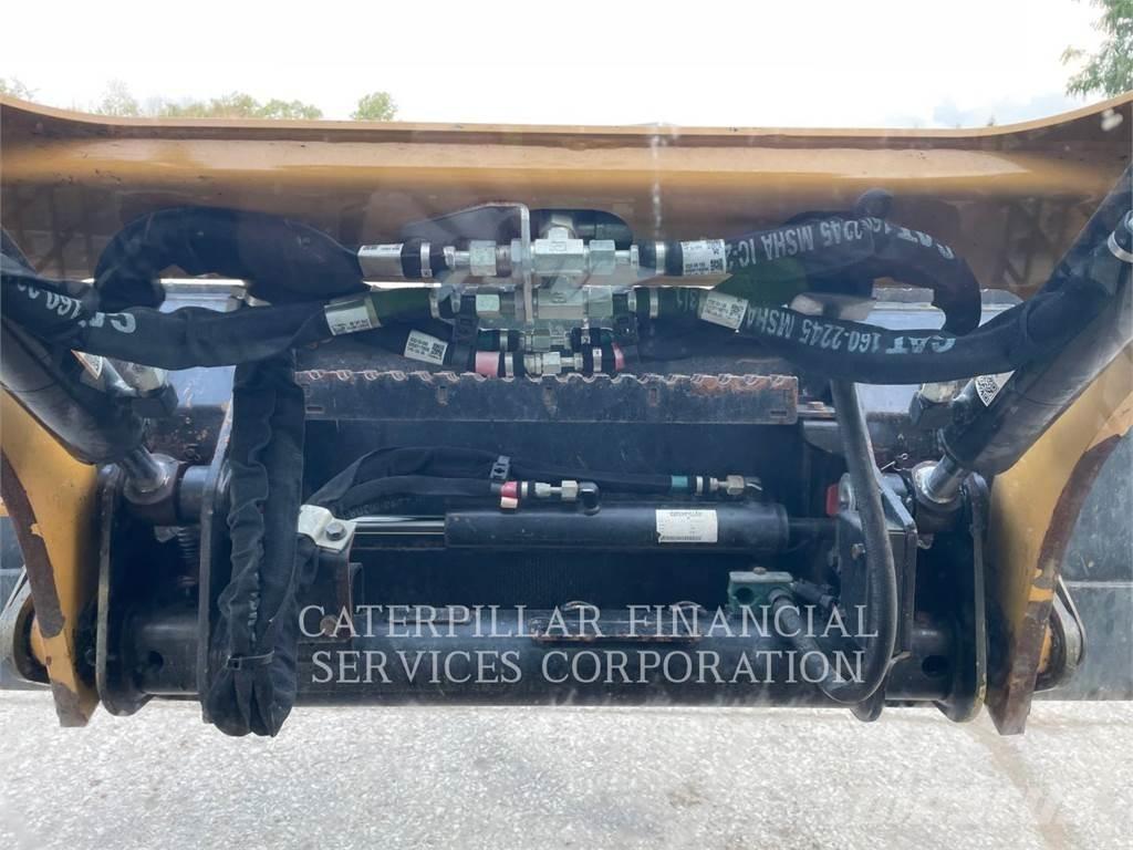 CAT 249D3 Crawler FEL's