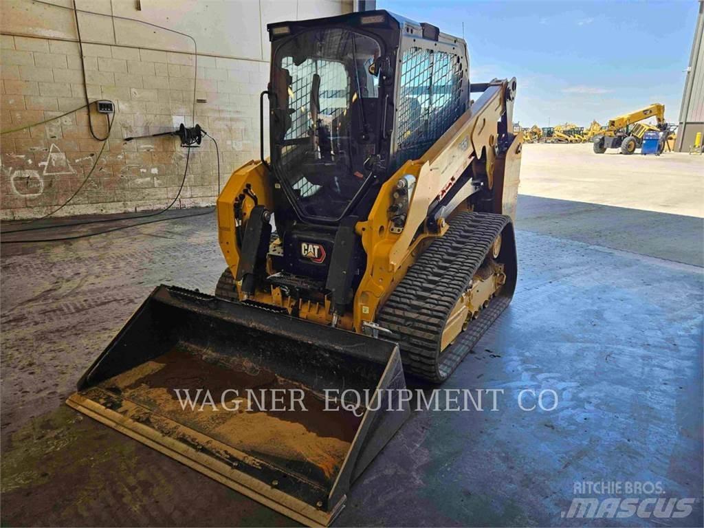 CAT 255 Crawler FEL's