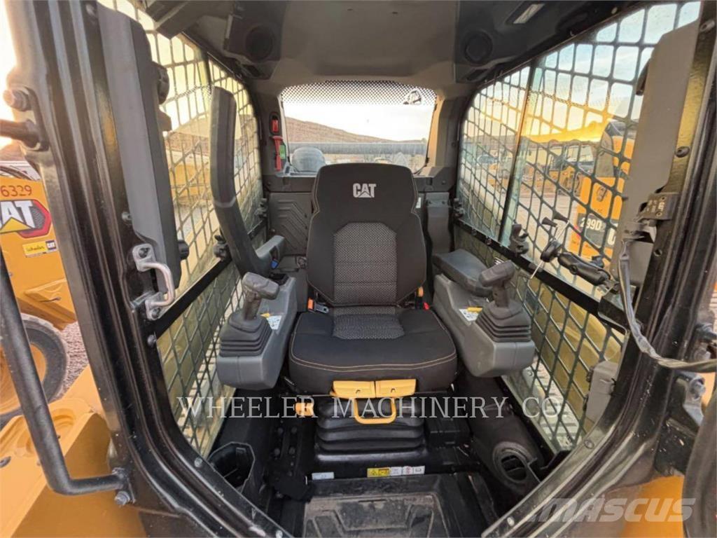 CAT 255 C3HF Crawler FEL's