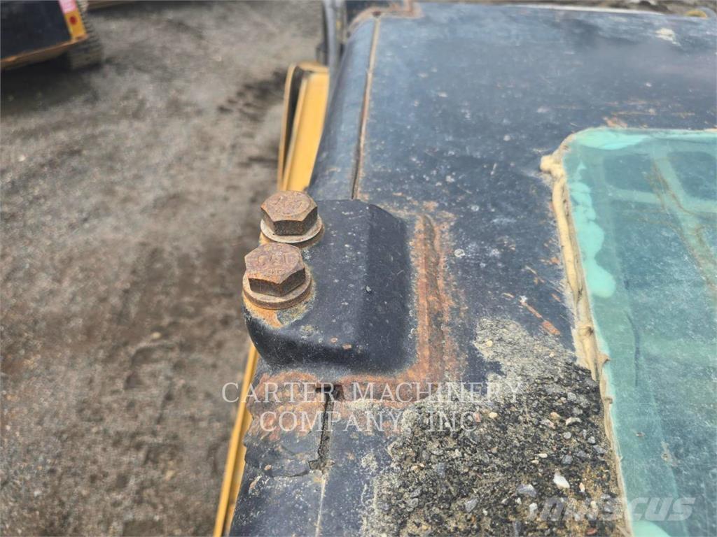 CAT 256C Skid steer loaders