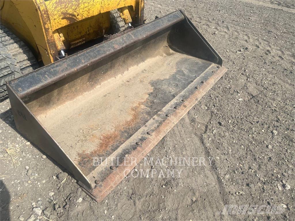 CAT 257B Crawler FEL's