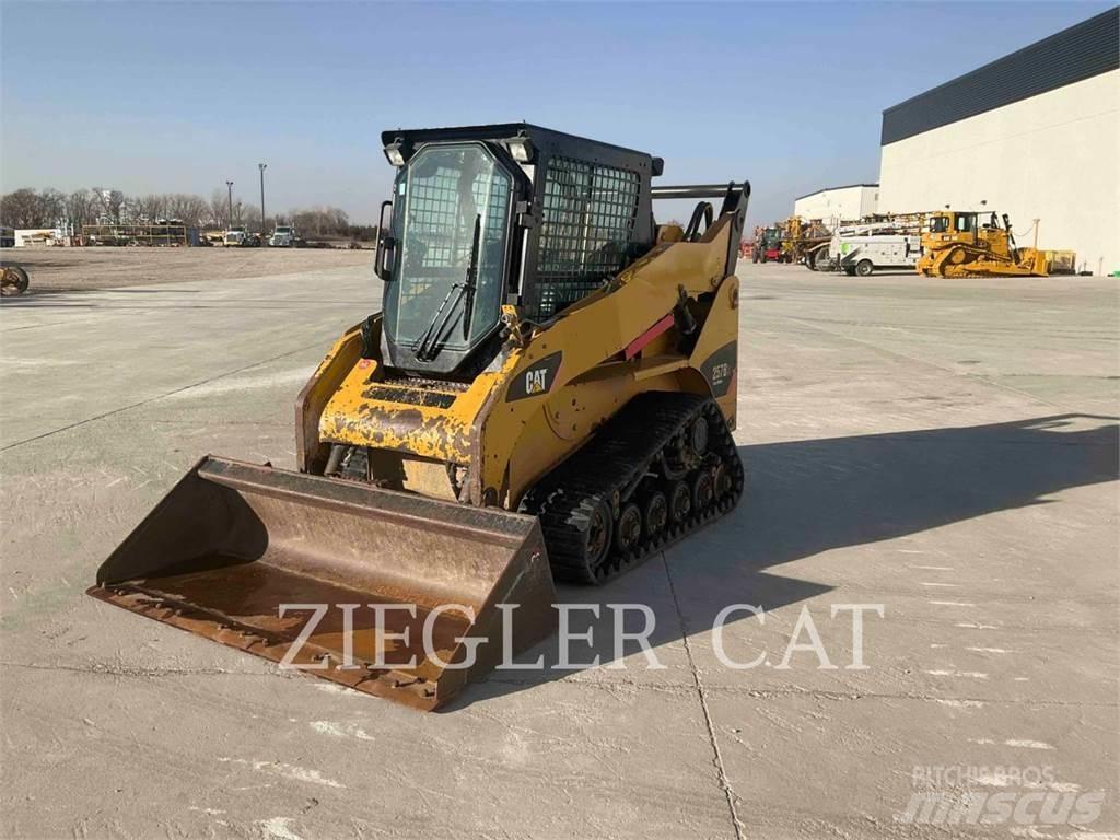 CAT 257B3 Crawler FEL's