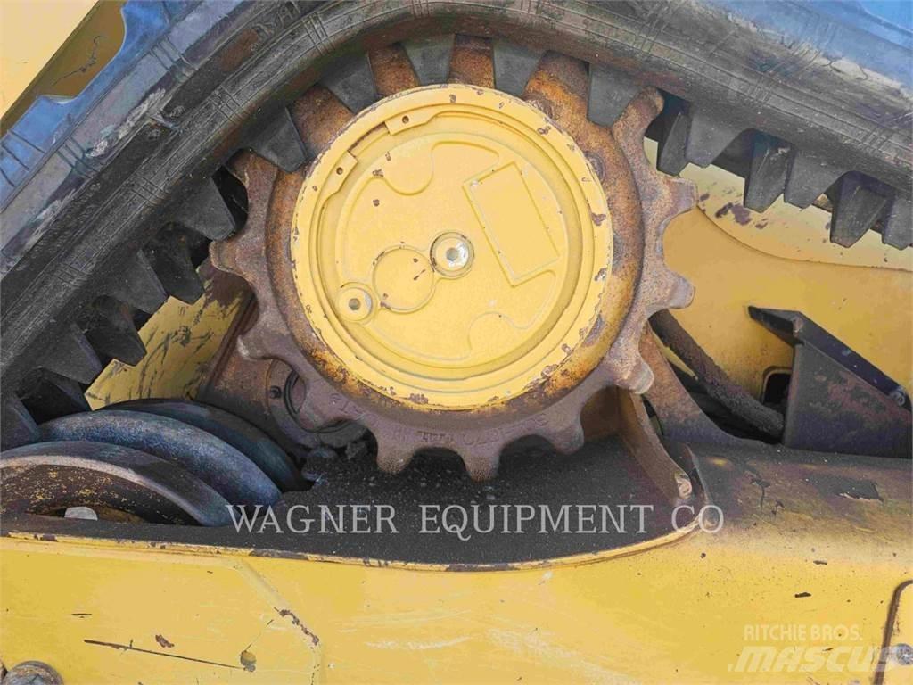 CAT 259D Crawler FEL's