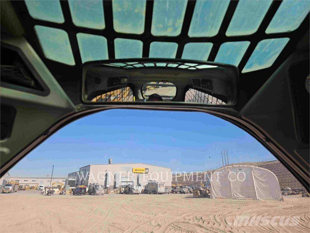 CAT 259D Crawler FEL's