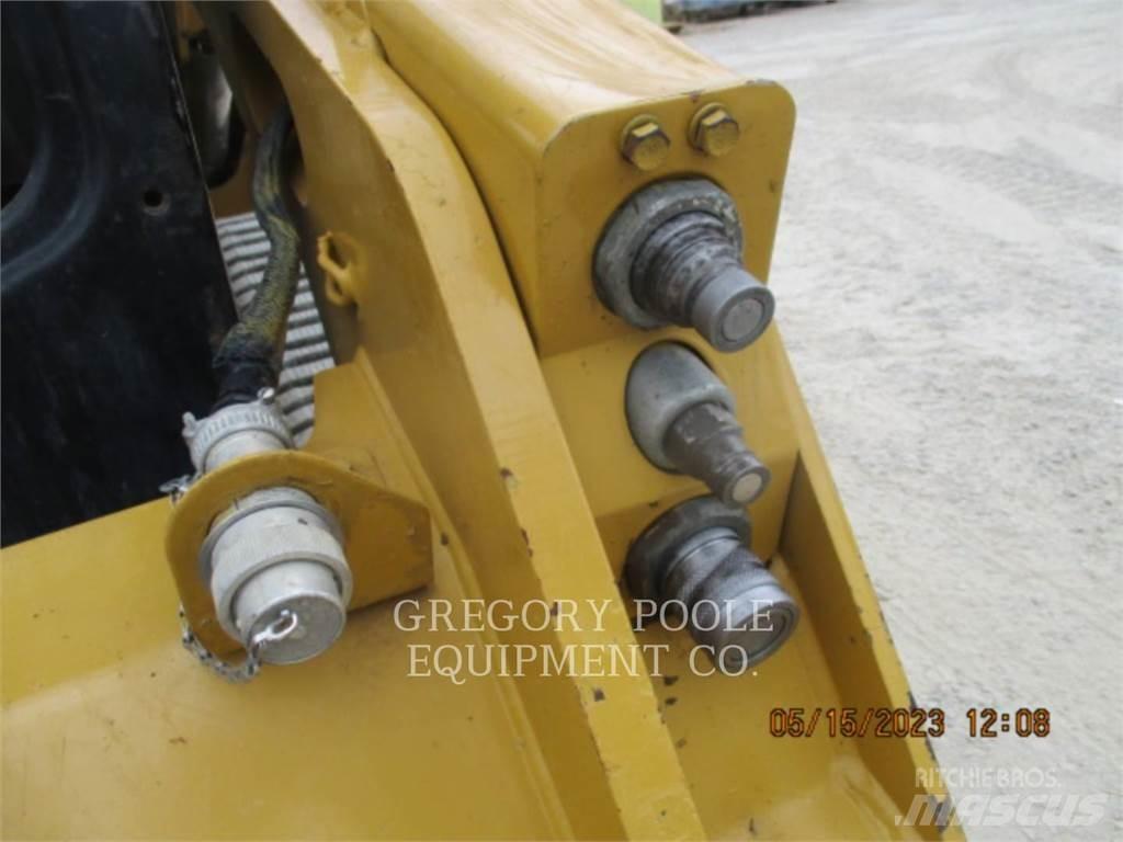 CAT 259D3 Crawler FEL's
