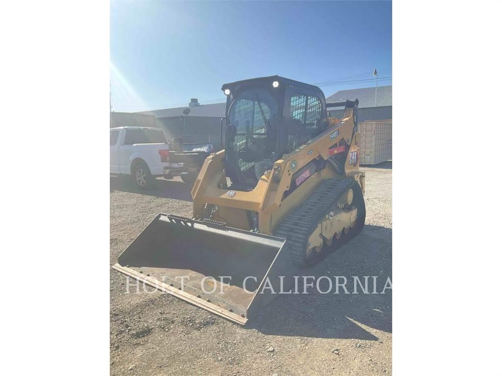CAT 259D3 Crawler FEL's