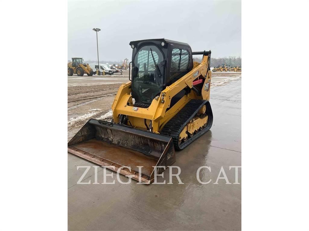 CAT 259D3 Crawler FEL's