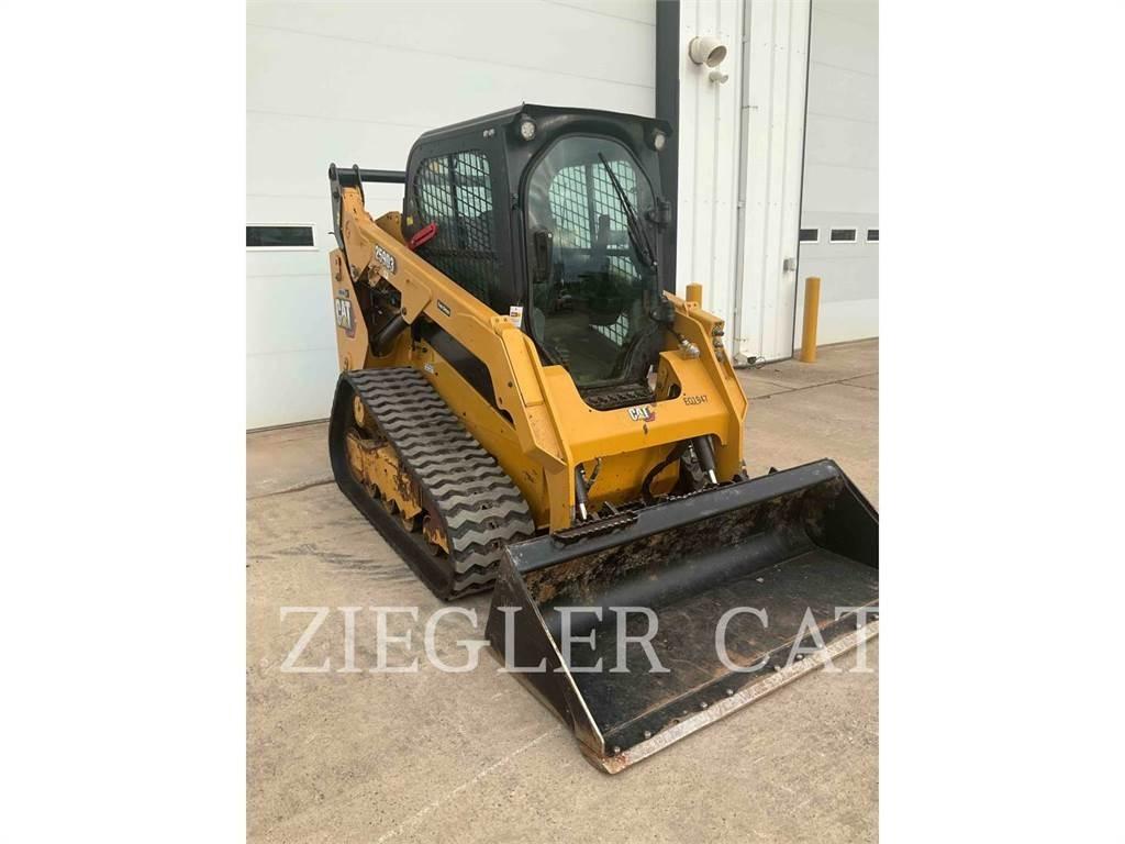 CAT 259D3 Crawler FEL's