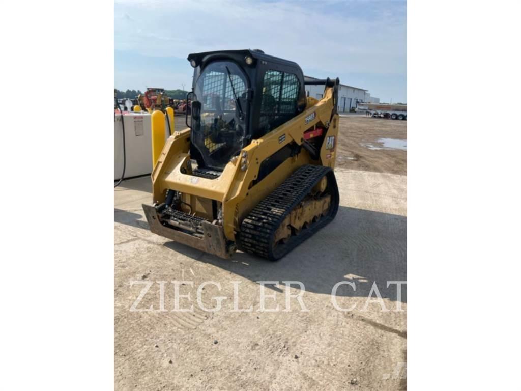 CAT 259D3 Crawler FEL's