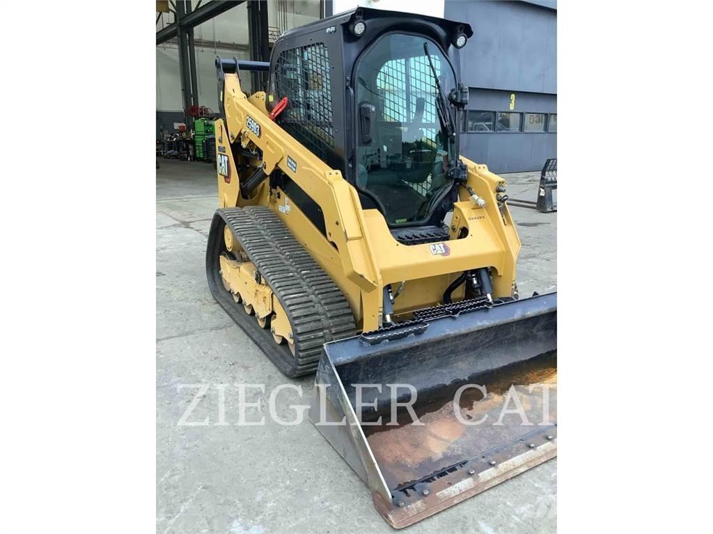 CAT 259D3 Crawler FEL's