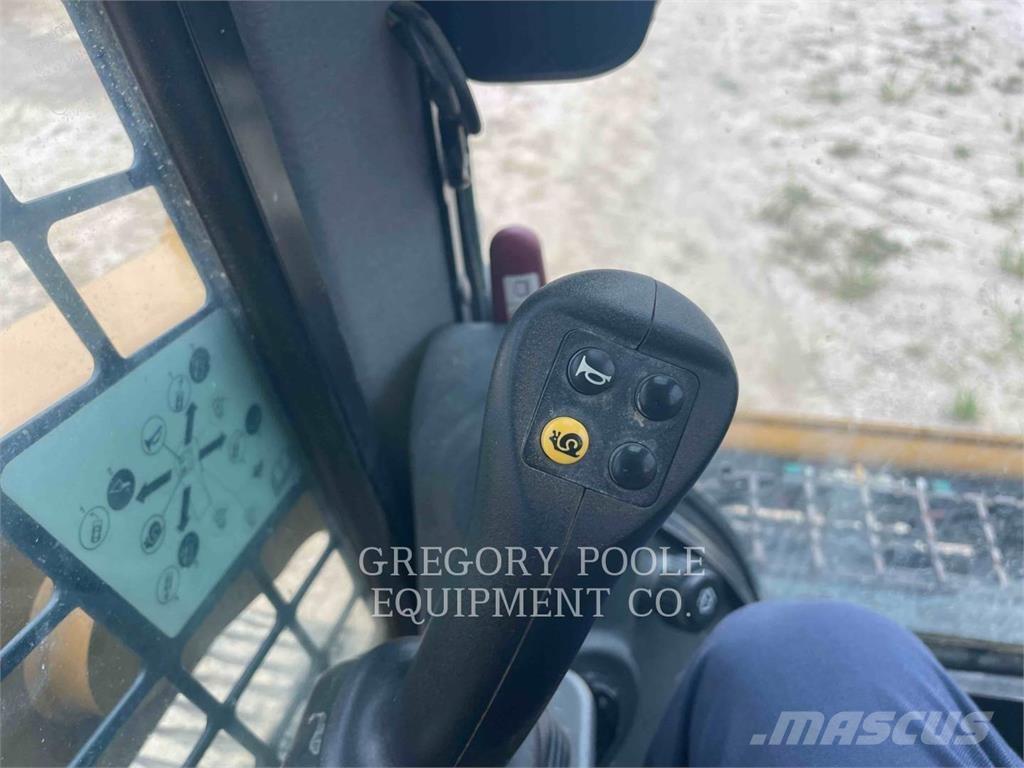 CAT 259D3 Crawler FEL's