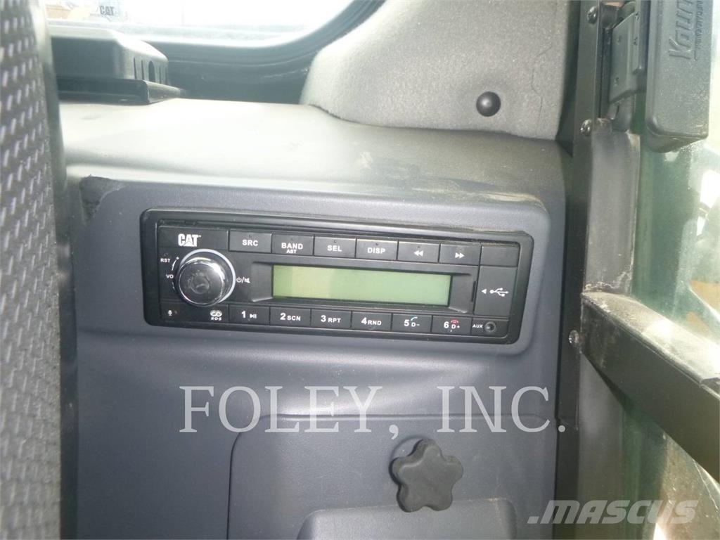 CAT 259D3 Crawler FEL's