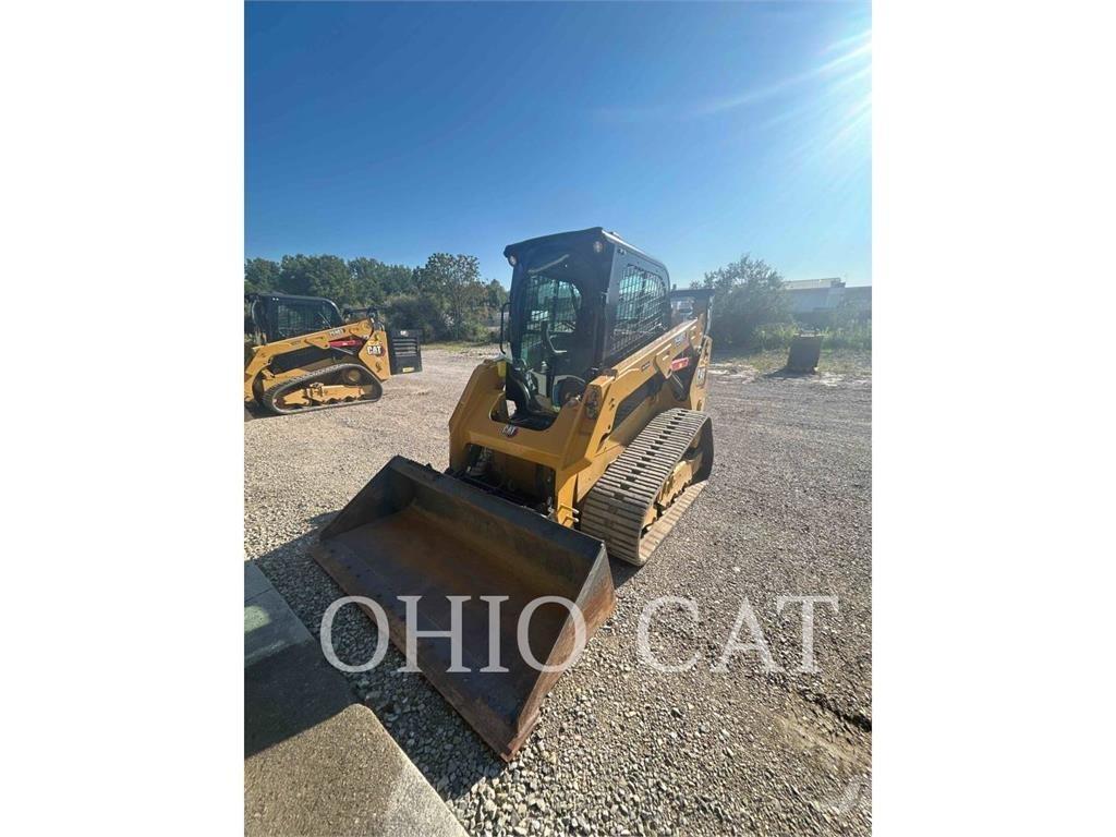 CAT 259D3 Crawler FEL's