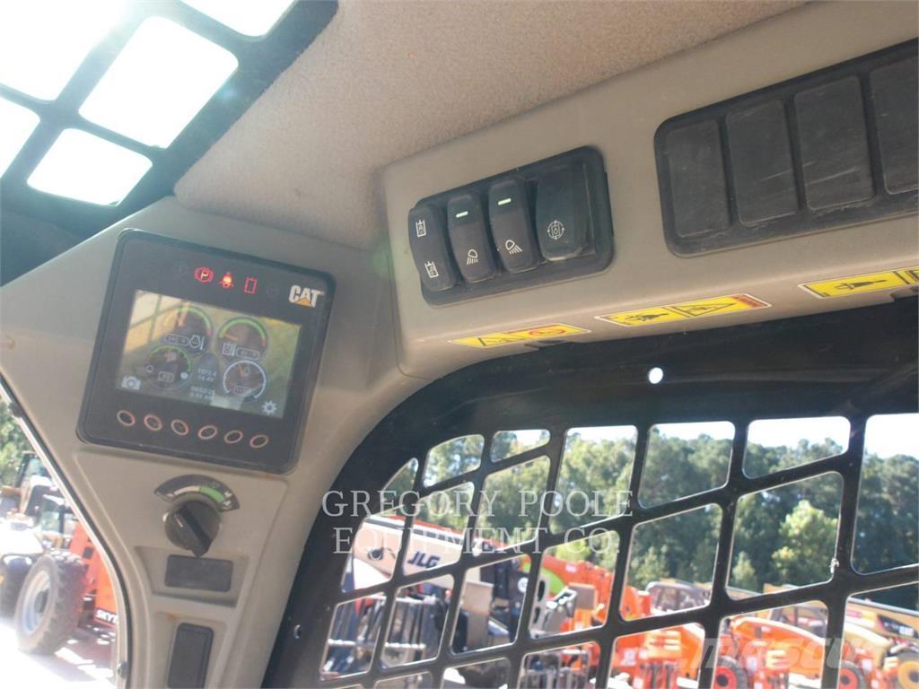 CAT 259D3 Crawler FEL's