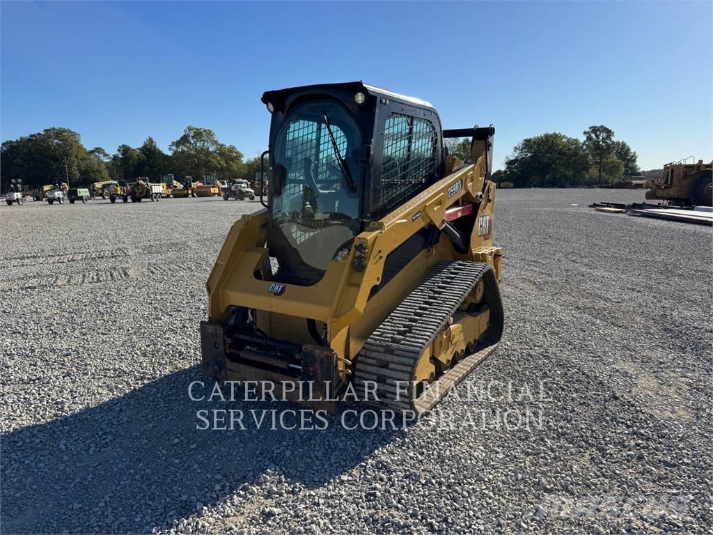 CAT 259D3 Crawler FEL's
