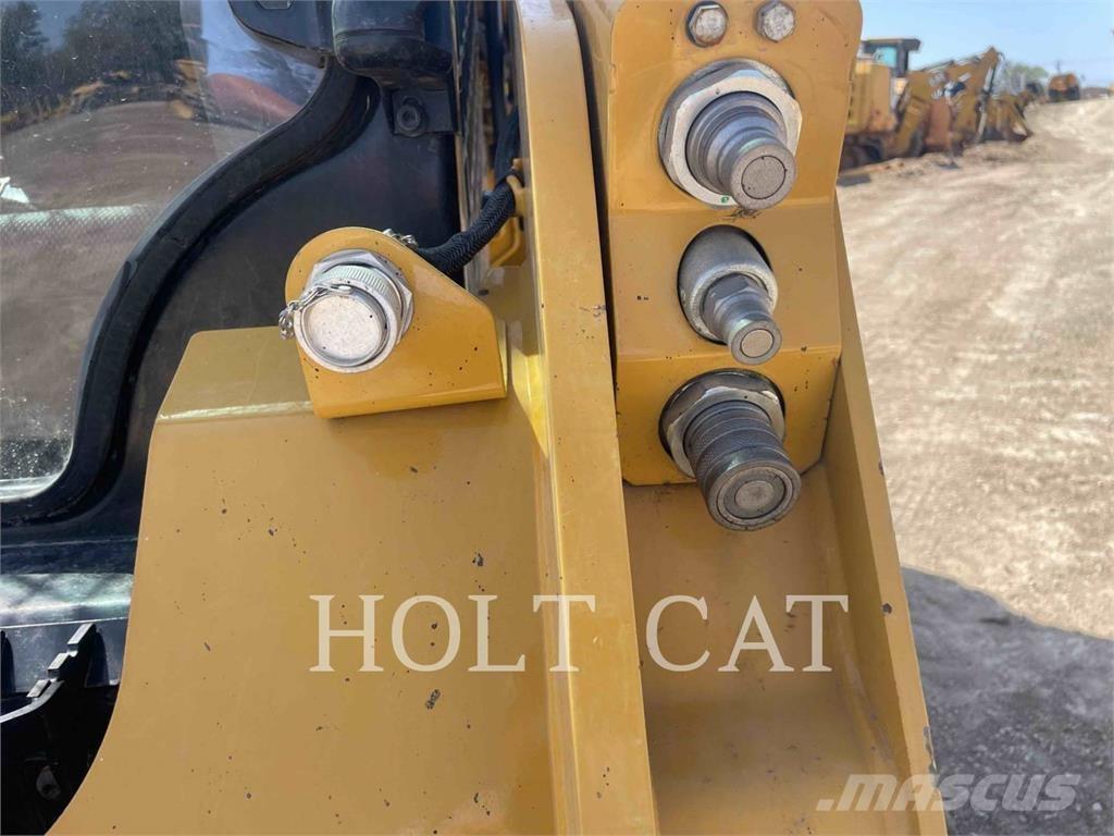CAT 259D3 Crawler FEL's