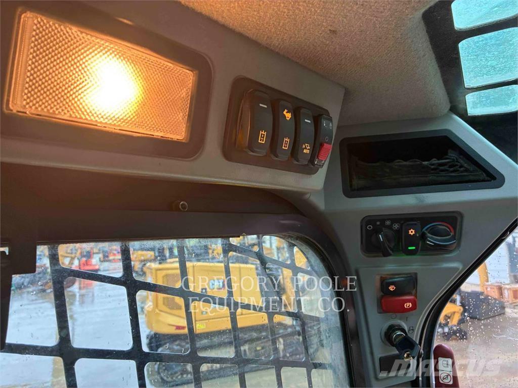 CAT 259D3 Crawler FEL's