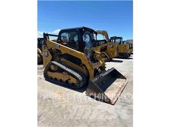 CAT 259D3 C3HF Crawler FEL's