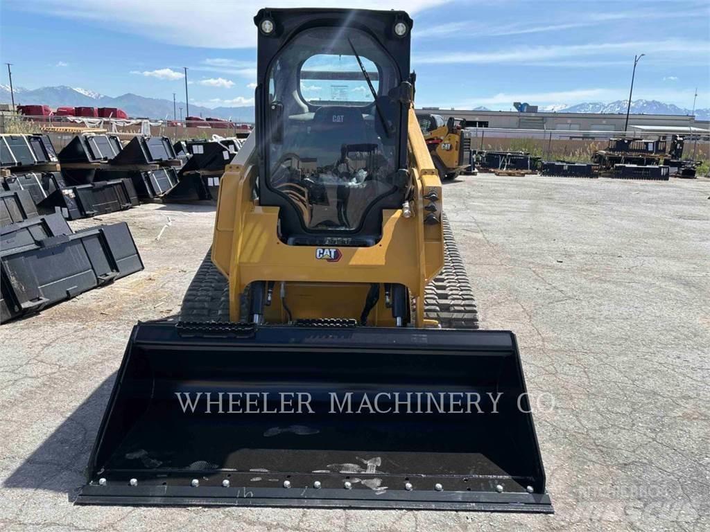 CAT 259D3 C3HF Crawler FEL's