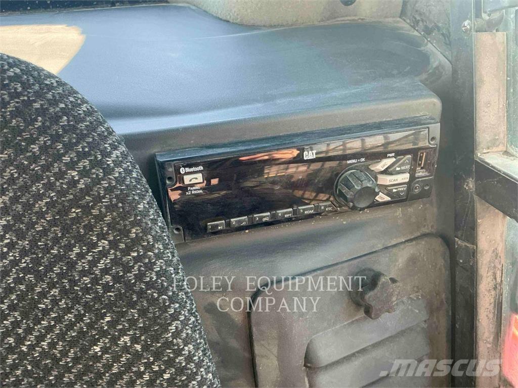 CAT 259DHF2CA Skid steer loaders