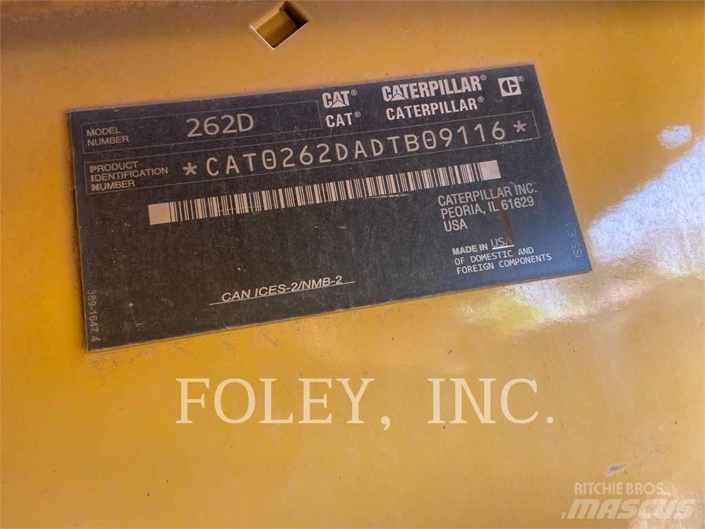 CAT 262D Skid steer loaders