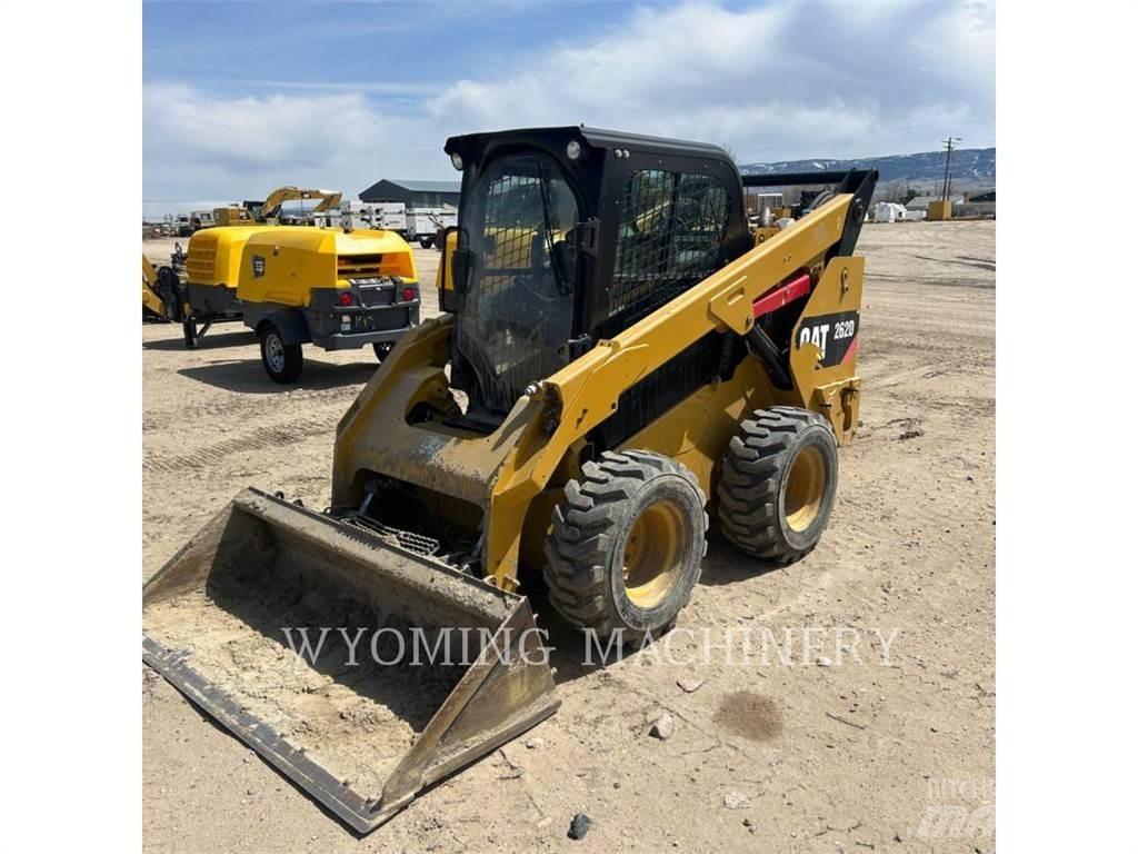 CAT 262D Skid steer loaders