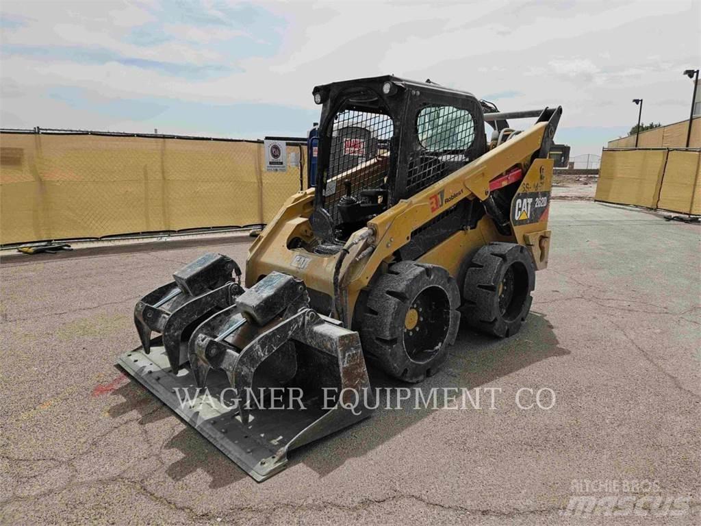 CAT 262D Skid steer loaders