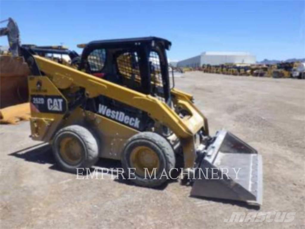 CAT 262D Skid steer loaders