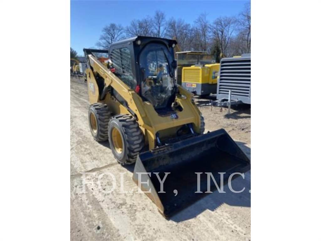 CAT 262D3 Skid steer loaders